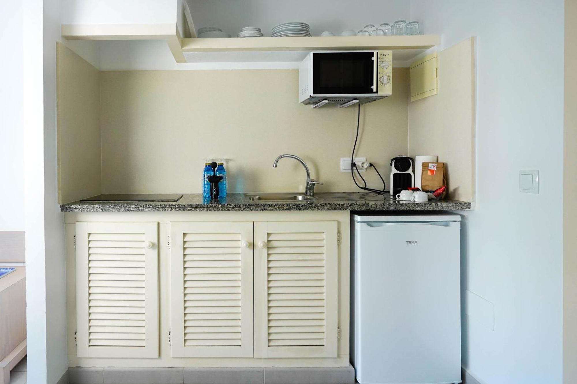 Apartamentos Es Calo Zewnętrze zdjęcie